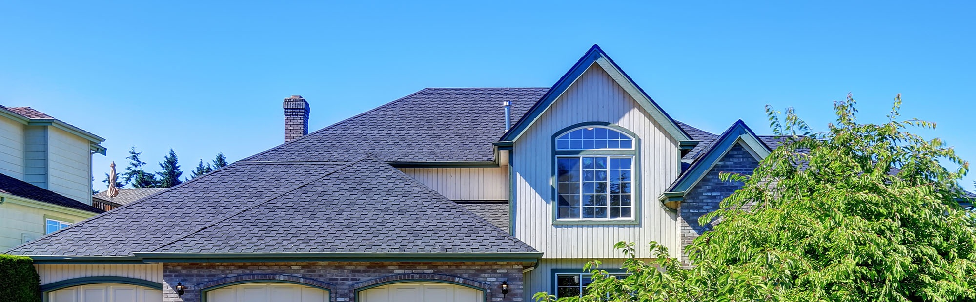 trendy asphalt roof installation in Mundelein
